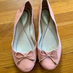 Women’s size 8 Pink Alfani Step n Flex flats